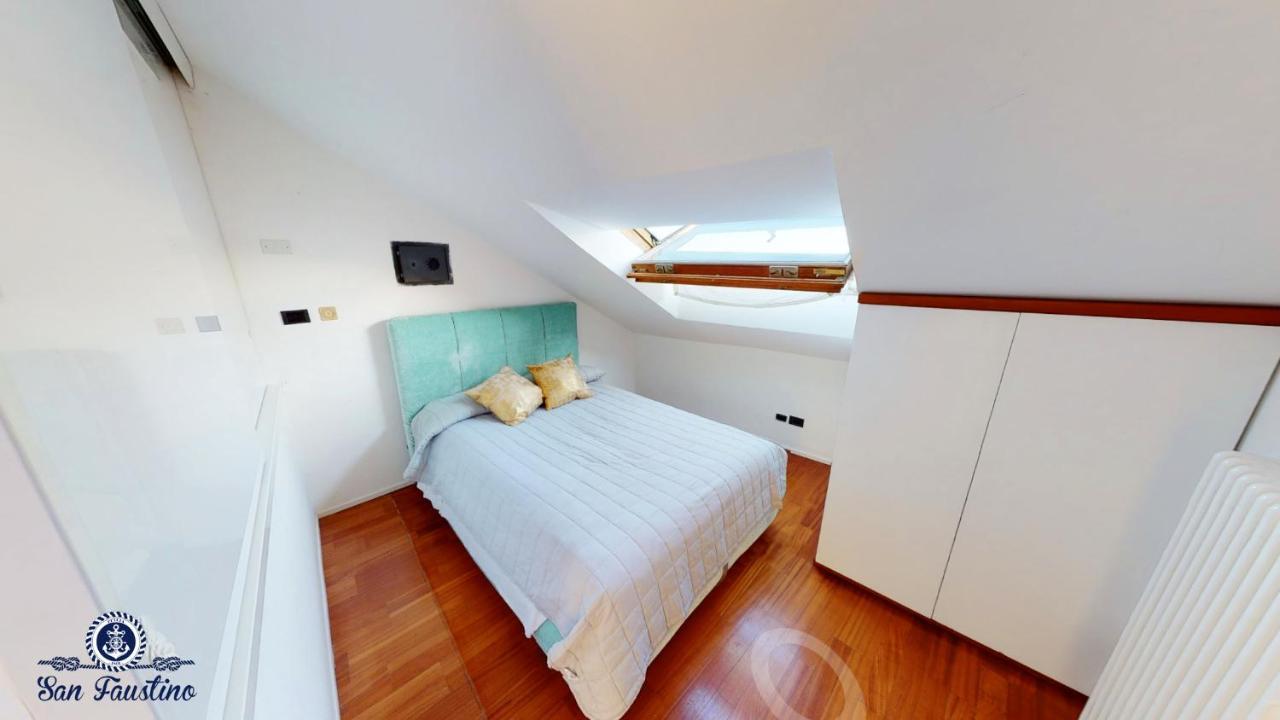 Welcome Riviera - Attico San Faustino 165 Mq Piu 110 Mq Di Terrazza- In Villa 700 ,Vista Mare Strepitosa-100 M Dalla Spiaggia-Parking Esclusivo Rapallo Eksteriør billede