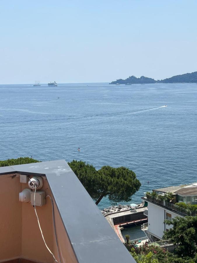 Welcome Riviera - Attico San Faustino 165 Mq Piu 110 Mq Di Terrazza- In Villa 700 ,Vista Mare Strepitosa-100 M Dalla Spiaggia-Parking Esclusivo Rapallo Eksteriør billede